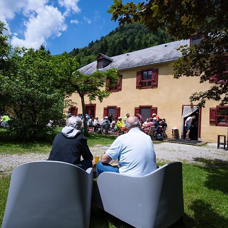 Gite Auberge Les Cascades 라몽지 외부 사진