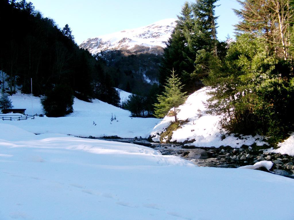 Gite Auberge Les Cascades 라몽지 외부 사진