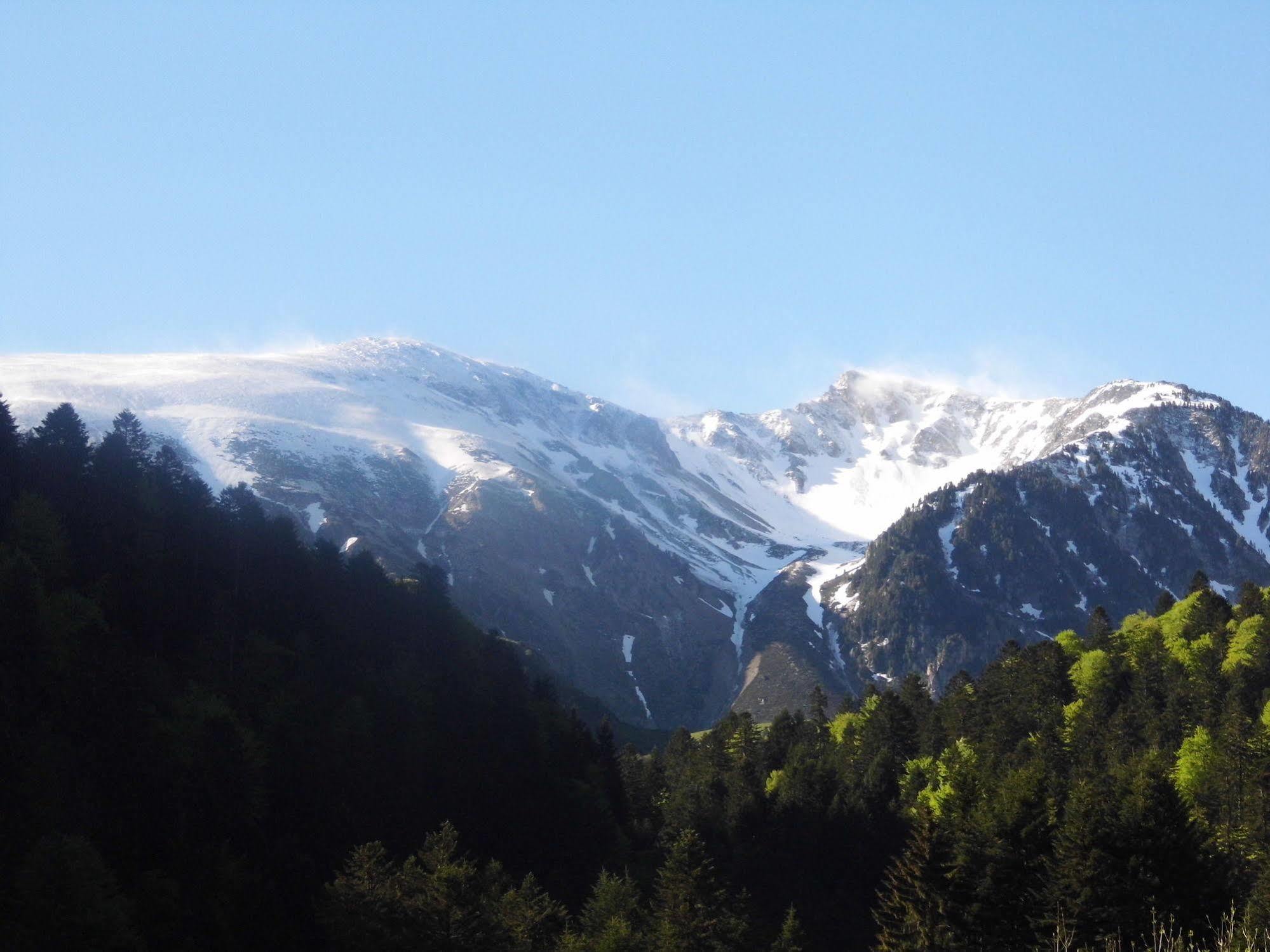 Gite Auberge Les Cascades 라몽지 외부 사진